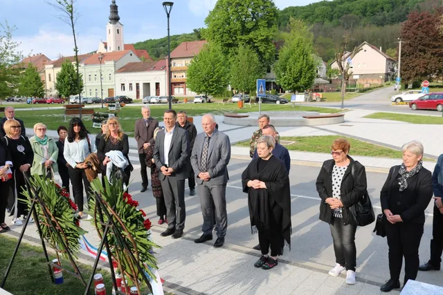 Fotografija uz članak „27. OBLJETNICA VRO „BLJESAK“ Odavanjem počasti i koncertom započelo obilježavanje“