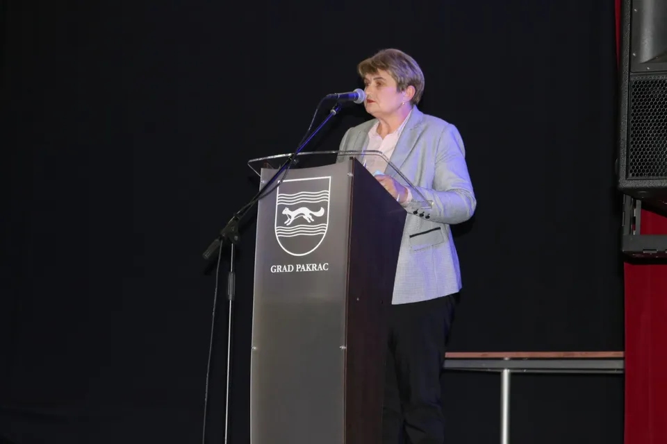 Fotografija uz članak „SVEČANA SJEDNICA GRADSKOG VIJEĆA PAKRAC: Projekti su pokazatelji razvoja i dobrih odnosa“
