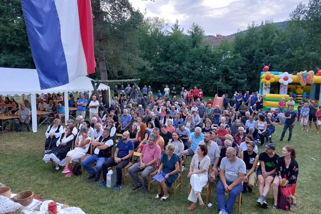 sumetlica publika