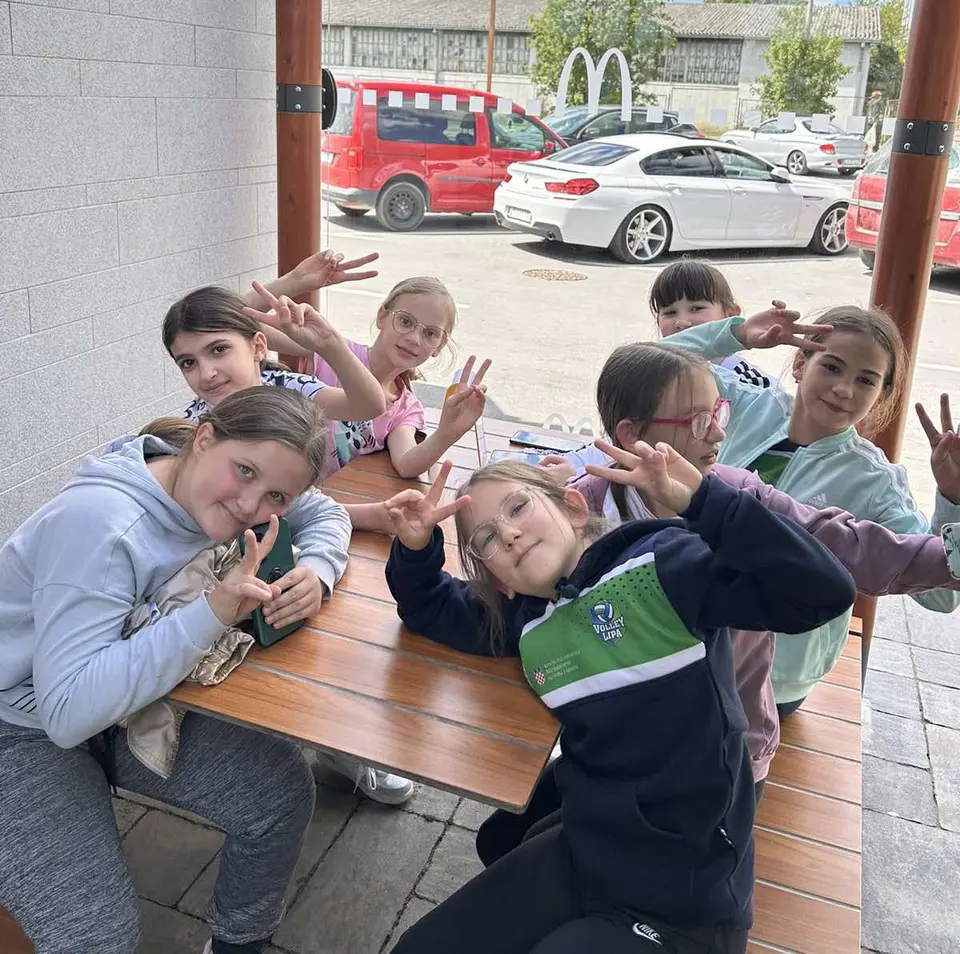 Fotografija uz članak „MINI ODBOJKA 3 pobjede u 4 utakmice turnira u Čazmi“
