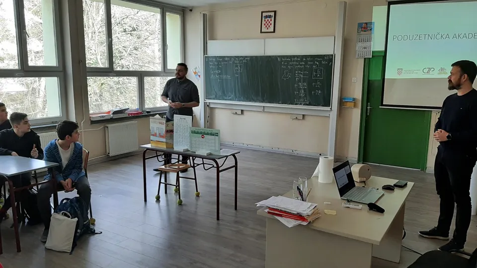predavači