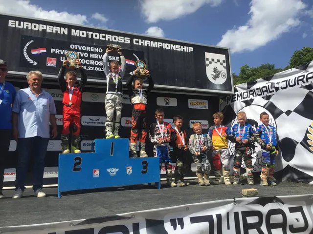 Fotografija uz članak „MOTOCROSS: MK PAKRAC-LIPIK Zapaženi nastupi naših vozača“