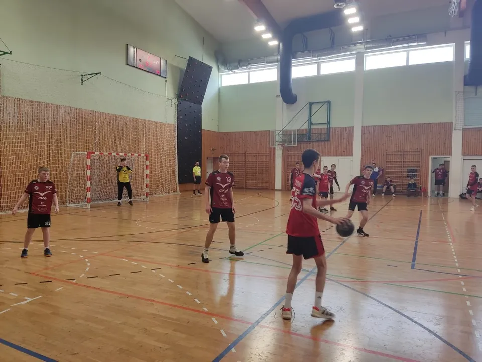u 13