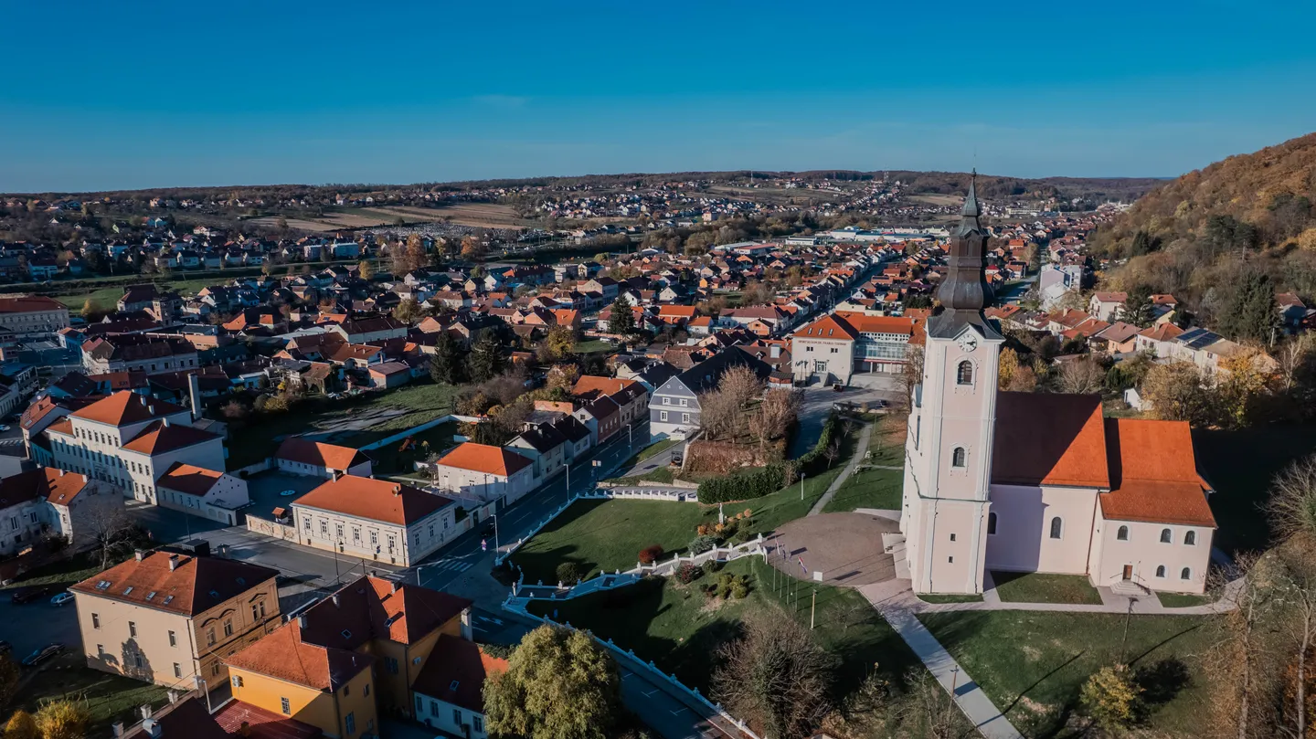 Fotografija uz članak „U NEDJELJU U 10,30 Sudjelujte u masovnoj sceni filma o dr. Šreteru“