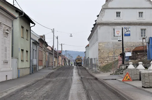 stros. zapad