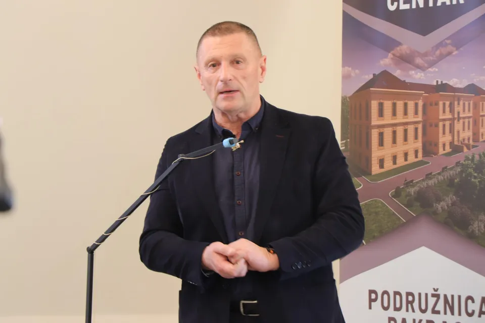 Fotografija uz članak „MEDICINARI U DOMOVINSKOM RATU Pakračka evakuacija psihijatrije je učionica humanosti“