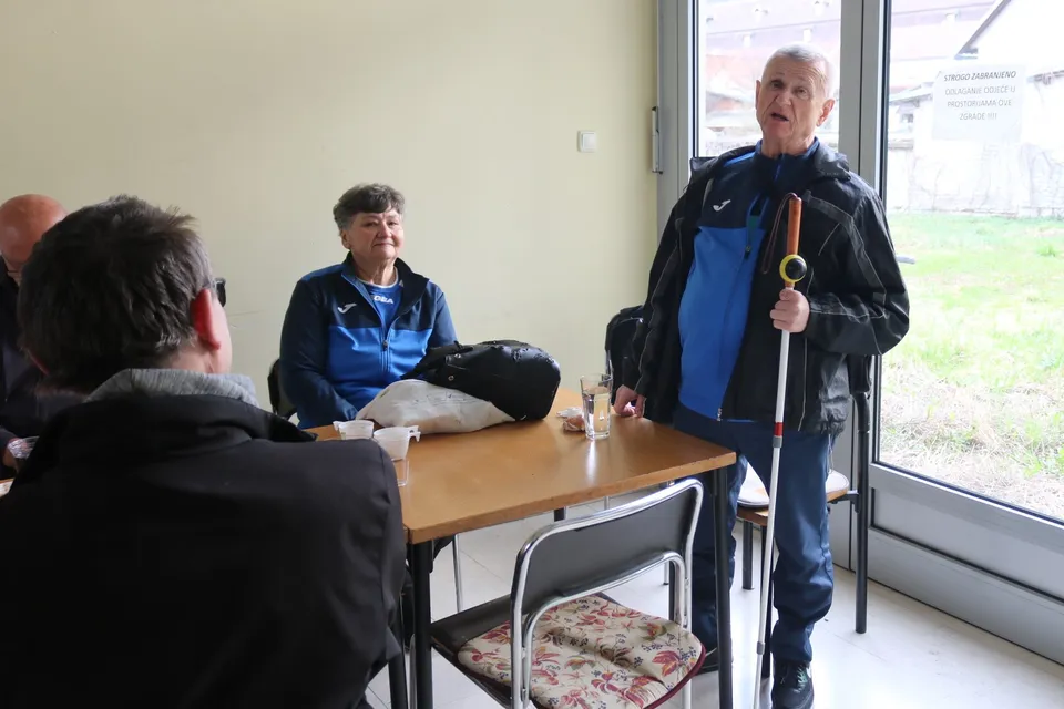 pikado slijepi predstavnik