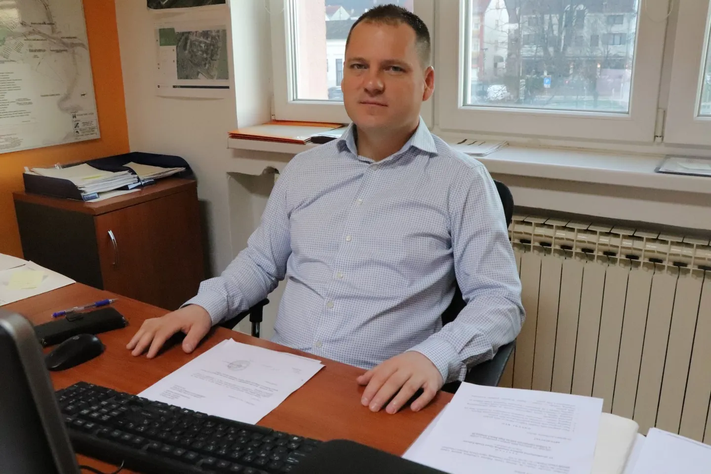 maki naslovna