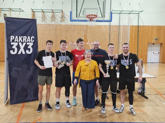 3x3 high 5 naslovna