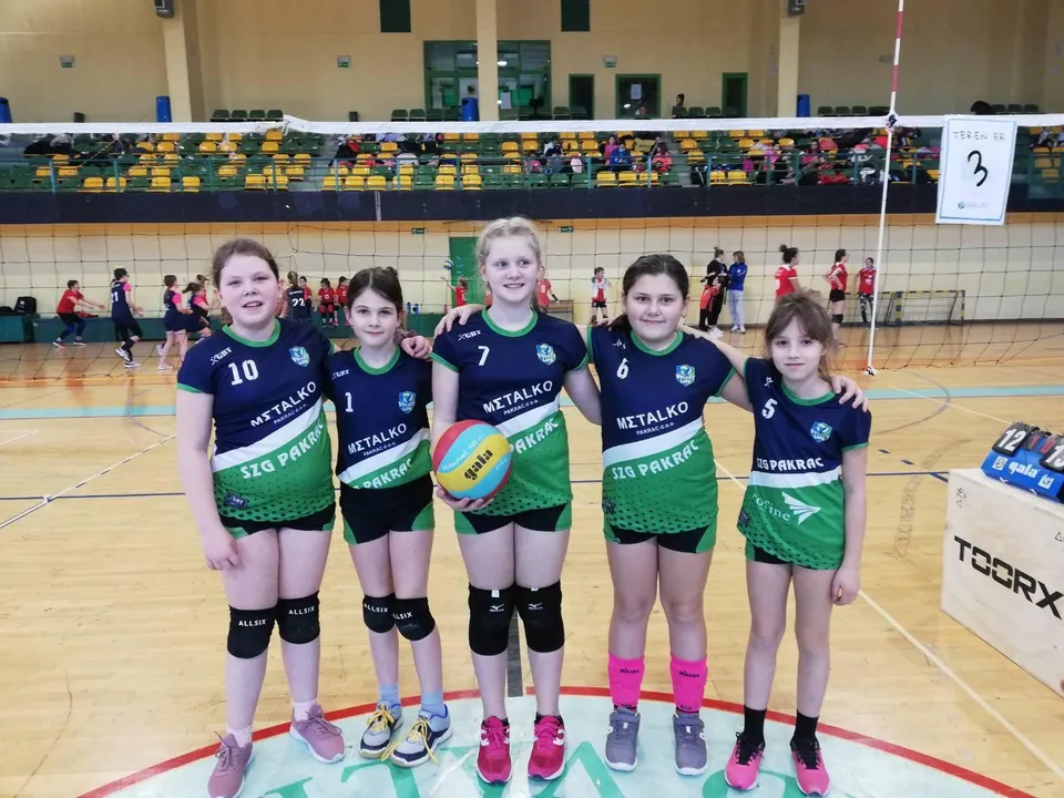 Fotografija uz članak „VOLLEY LIPA Poraz seniorki, mladi uspješni u Valpovu“