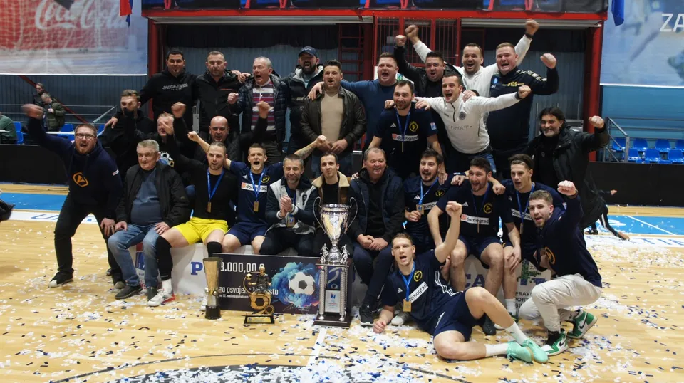 fićo kutija sibica ekipa