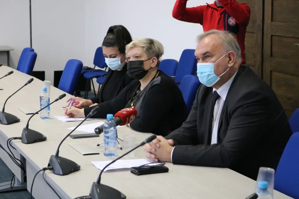 Fotografija uz članak „URUČEN SPORAZUM O KORIŠTENJU NEKRETNINE Novi prostor pakračkom HGSS-u“