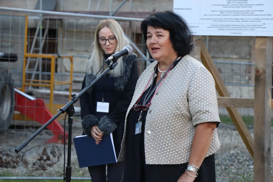 Fotografija uz članak „NAJHUMANIJA AKCIJA U DOMOVINSKOM RATU 34. obljetnica evakuacije pacijenata i medicinskog osoblja iz pakračke bolnice“