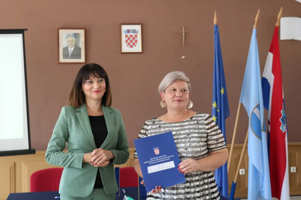 ugovor dvorana