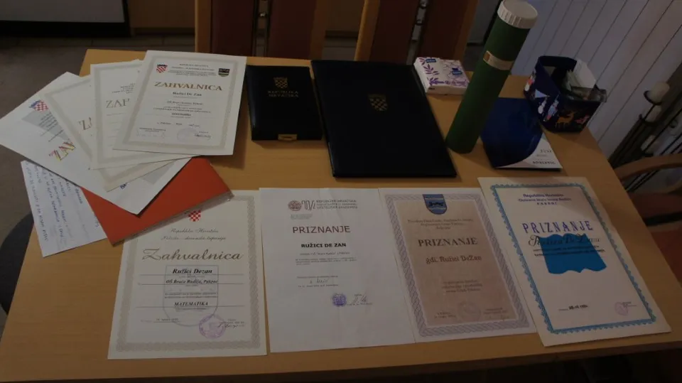 Fotografija uz članak „RUŽICA DE ZAN, UČITELJICA U MIROVINI Prvi „učenici“ su mi bile cipele“