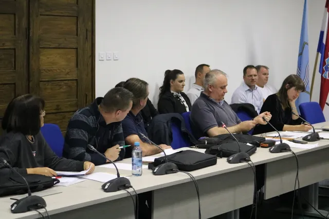Fotografija uz članak „AKTUALNI SAT Pročelnik Marijan Malogorski u centru ispitivanja“