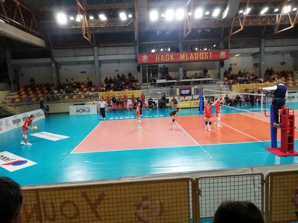 Fotografija uz članak „DVORANSKI SPORTOVI Pobjede rukometaša i odbojkašica“