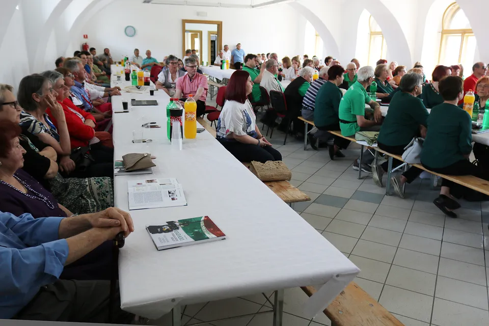 Fotografija uz članak „PROMOCIJA KNJIGE "MAĐARI U PAKRAČKOM KRAJU" Dragocjen spomenar na mađarsku prošlost“