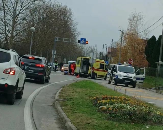 Fotografija uz članak „U prometnoj nesreći teško ozlijeđena jedna osoba“