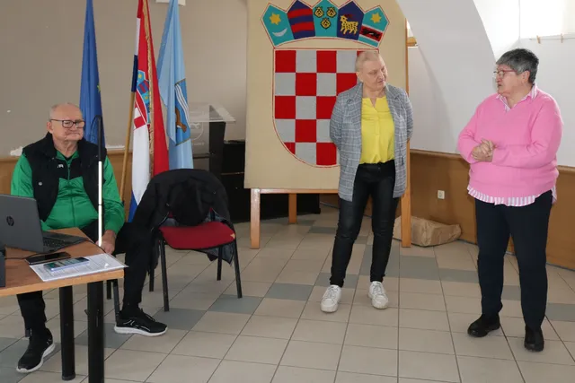 slijepi naslovna