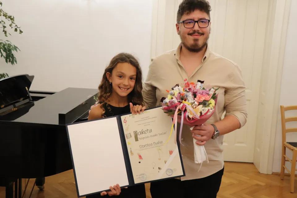 Fotografija uz članak „OSNOVNA GLAZBENA ŠKOLA PAKRAC Dorotea Buhin dobitnica 17. po redu nagrade „Marko Turčan““