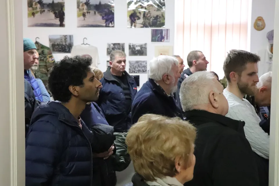 Fotografija uz članak „MUZEJ VOJNE I RATNE POVIJESTI Iz Zagreba u posjetu muzeju oldtimerima“