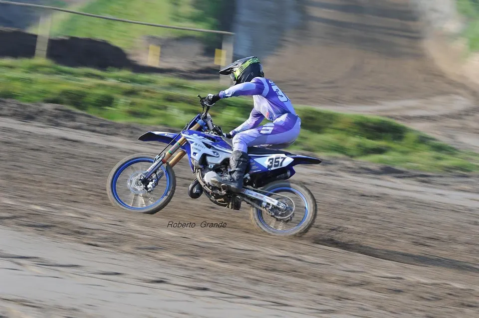 Fotografija uz članak „MOTOCROSS Stefan Lenče se snalazi kao riba u vodi i na europskim stazama“
