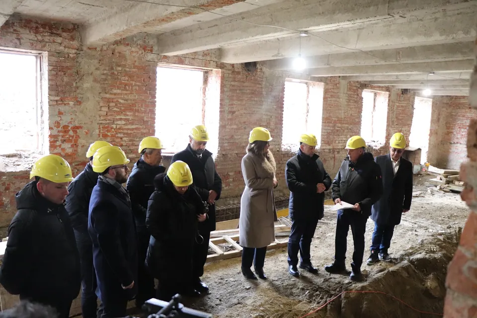 Fotografija uz članak „Ministar hrvatskih branitelja Tomo Medved obišao Braniteljski centar u Pakracu“