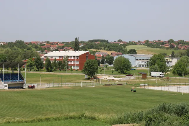 za naslovnicu
