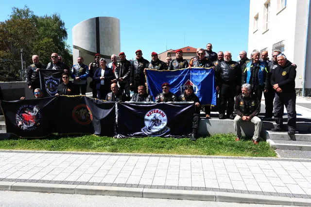 moto naslovna 2