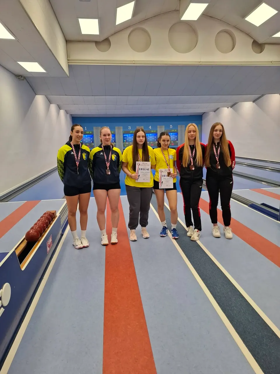 Fotografija uz članak „KUGLANJE Simona Zukanović i Marija Juranović državne U19 prvakinje“