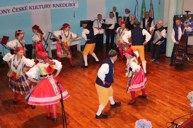 knedliky naslovna