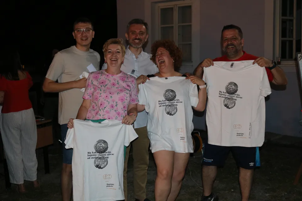 Fotografija uz članak „LJETNI PUB KVIZ Ekipa „Daruvarski susreti“ pobjednik ovogodišnjeg natjecanja“