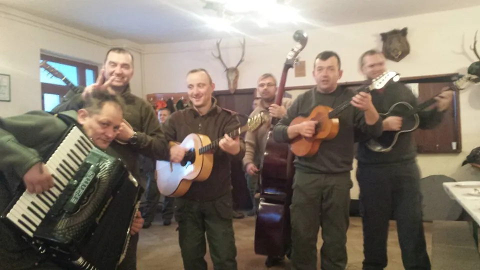 Fotografija uz članak „Lov uz tamburicu i "Bekrije"“