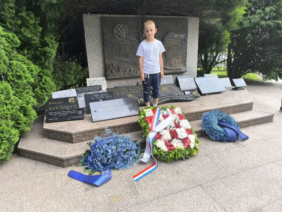 Fotografija uz članak „HAJDUKOVA ŠKOLA NOGOMETA Talenti poslani na Dinamov kamp i selekciju u Sisku“