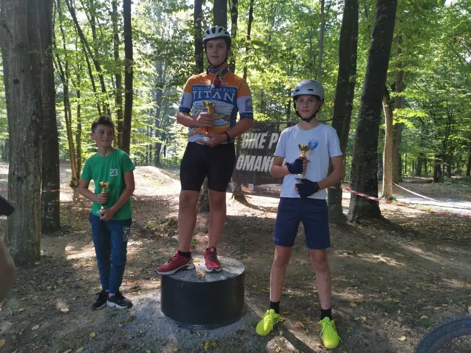 Fotografija uz članak „BICIKLIJADA / PROMOCIJA BIKE PARKA OMANOVAC "Sat vremena biciklom po šumi, a ne umoriš se!"“