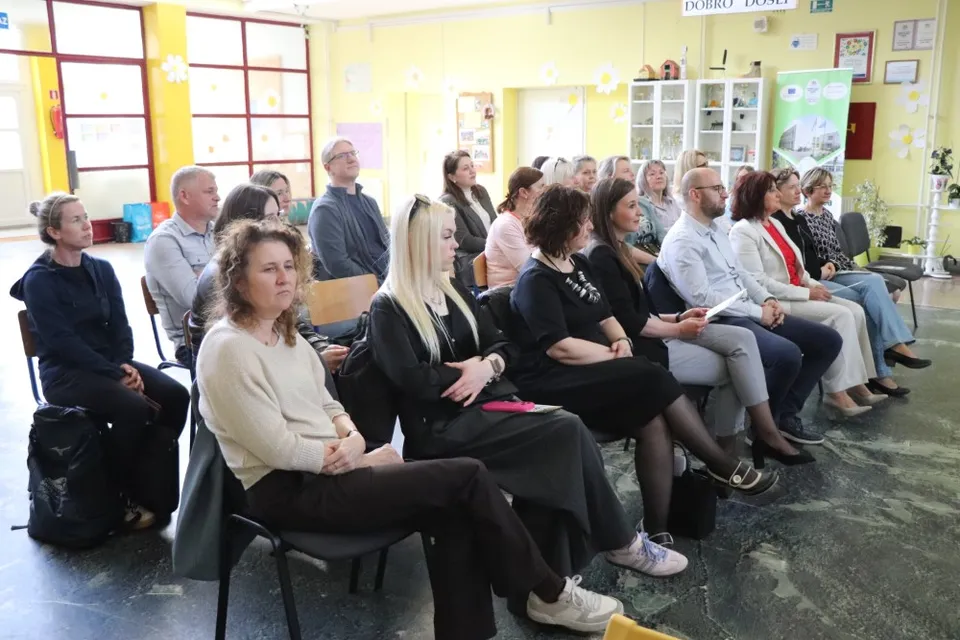 Fotografija uz članak „(PROMO) PROJEKT „ZnaMo“ Unaprijeđena kvaliteta rada vrtića i škole“
