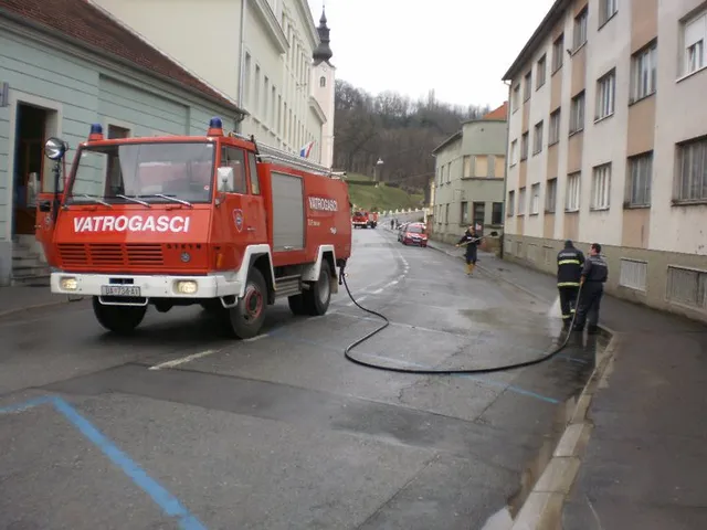 Fotografija uz članak „GRAD PAKRAC U ponedjeljak i utorak organizirano pranje više ulica“