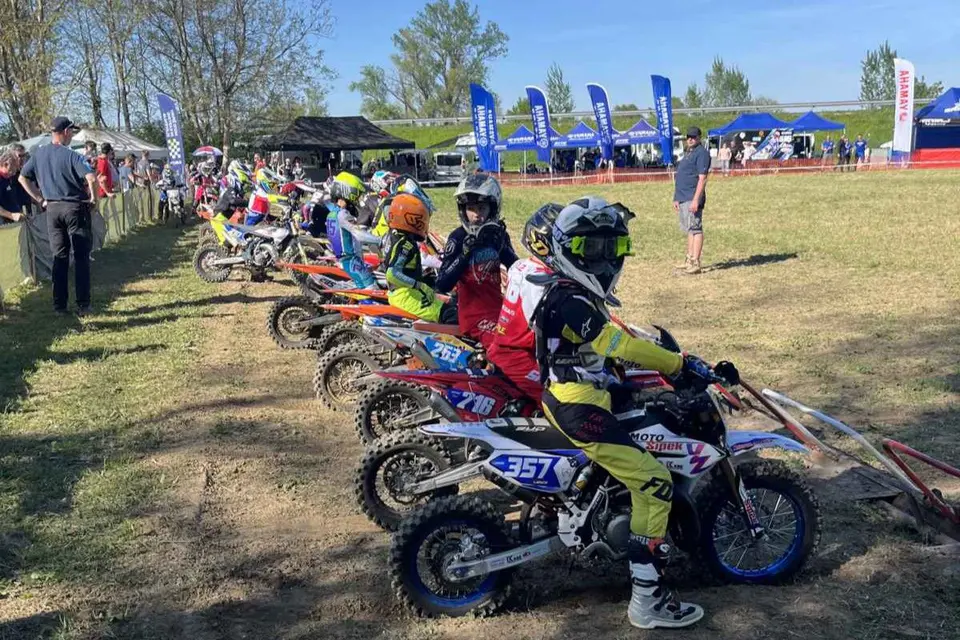 motocross start