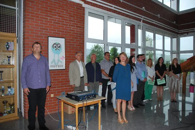 Fotografija uz članak „SREDNJA ŠKOLA PAKRAC: Prvi dan za 480 učenika“