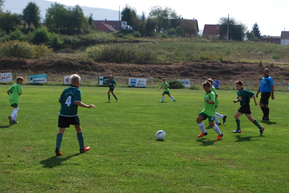 rujan U12