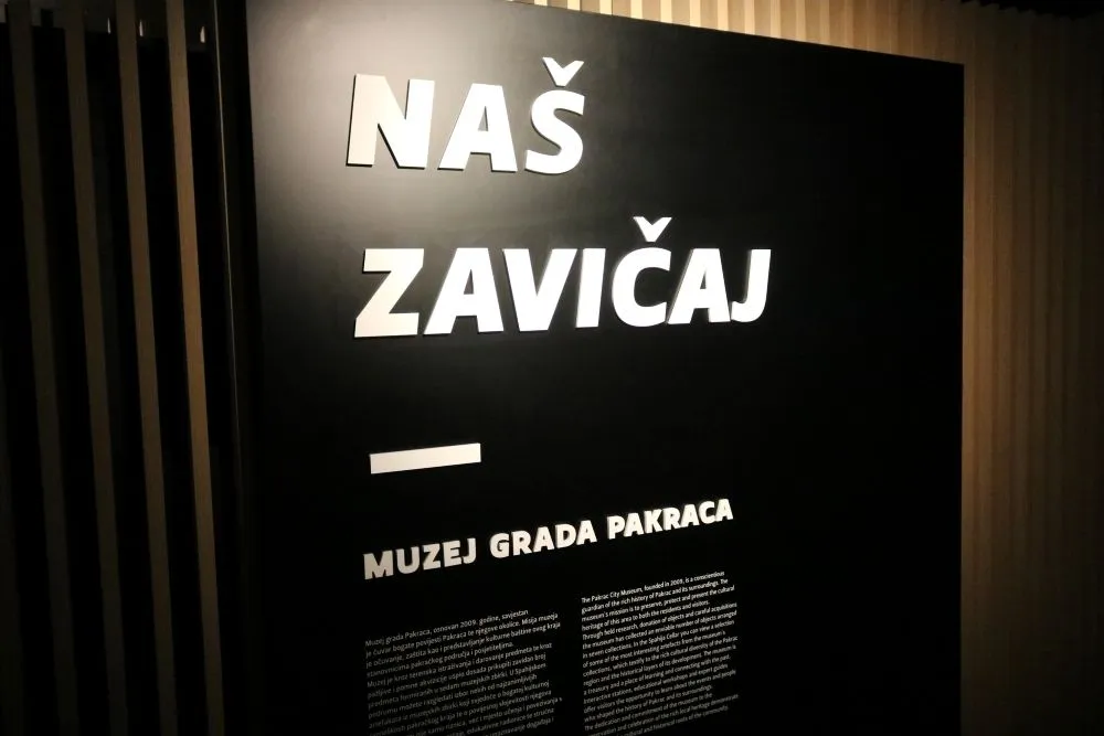 Fotografija uz članak „SPAHIJSKI PODRUM Muzej i knjižnica u Pakracu otvaraju svoju baštinu i digitaliziraju kulturnu građu“