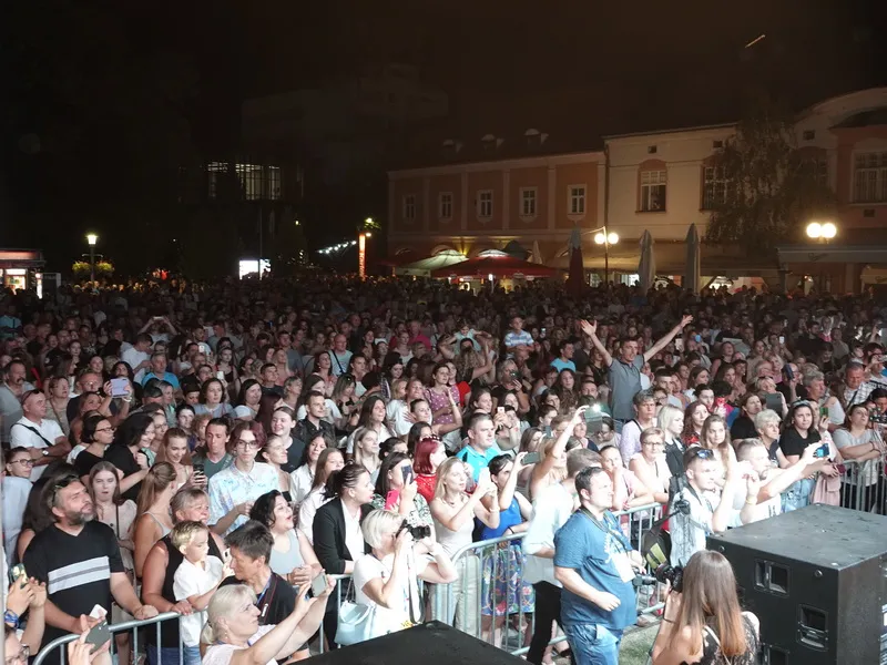 Fotografija uz članak „[PROMO] Memorijalnom večeri službeno završilo 25. Novogradiško glazbeno ljeto“