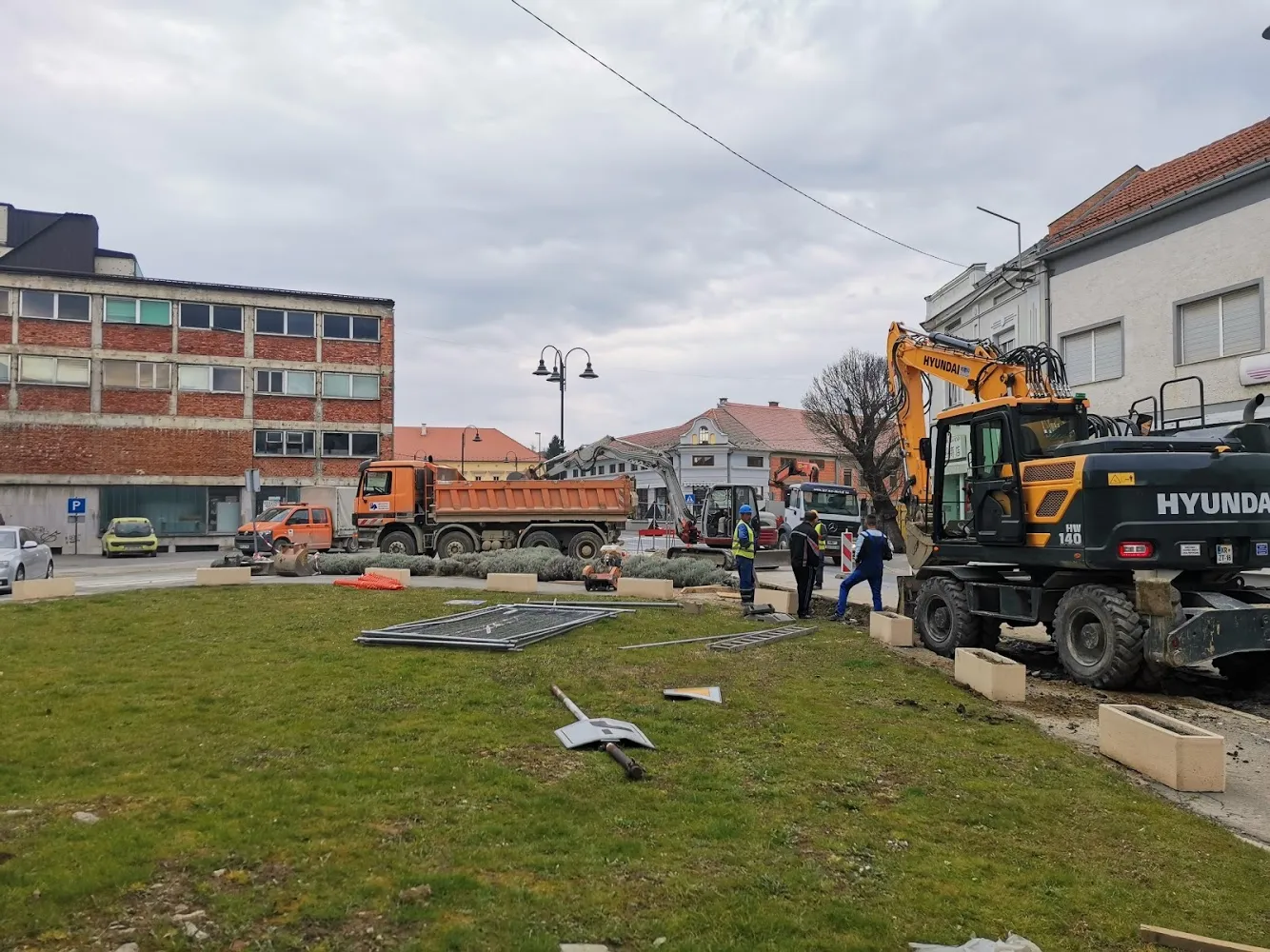 Radovi Trg Pakrački