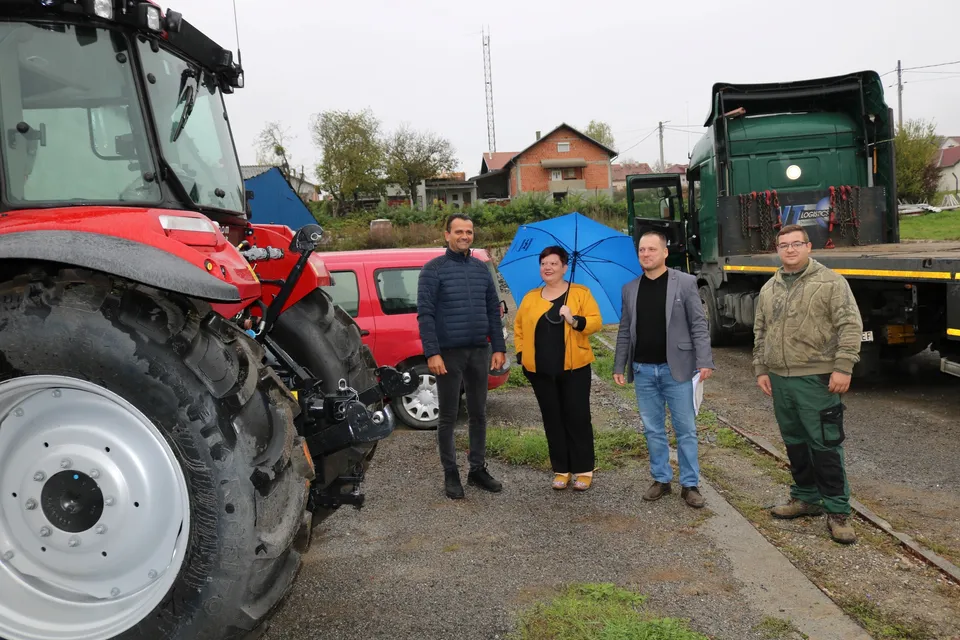 traktor 2