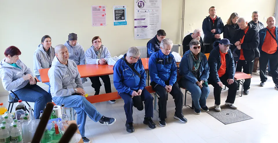 Fotografija uz članak „UDRUGA SLIJEPIH PAKRAC – LIPIK Četiri ekipe na turniru u pikadu povodom Josipova“