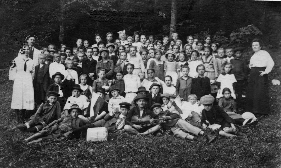 Lujo Šnedorf 1936 Škola na izletu Markovac snimio Josip Svoboda