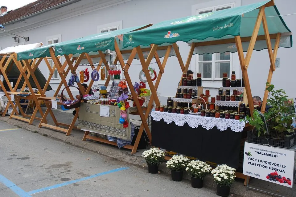 Fotografija uz članak „SREDIŠTE GRADA: Sajam već počeo“