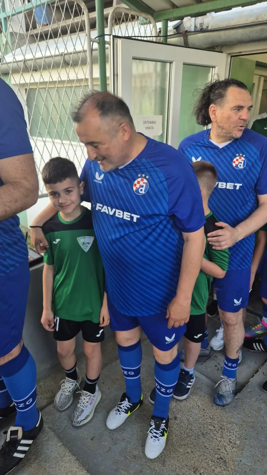 Fotografija uz članak „ANTE BAHNIK, NOGOMETAŠ Prvoklasni dečko u prigodnom prvoligaškom dresu“