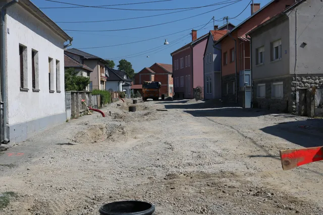 Bolnička 6